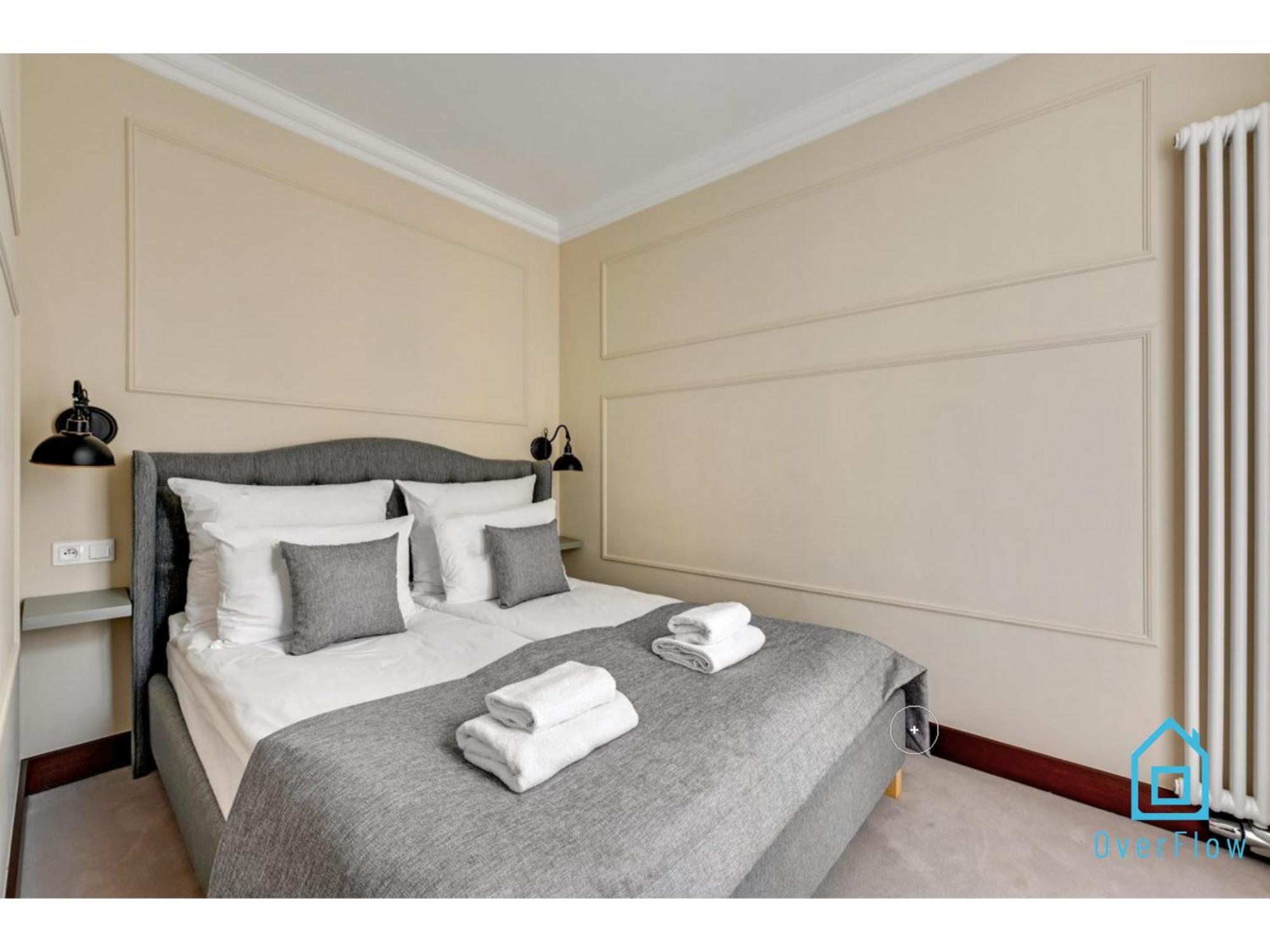 Luna Premium Apartment At Old Town Гданск Екстериор снимка